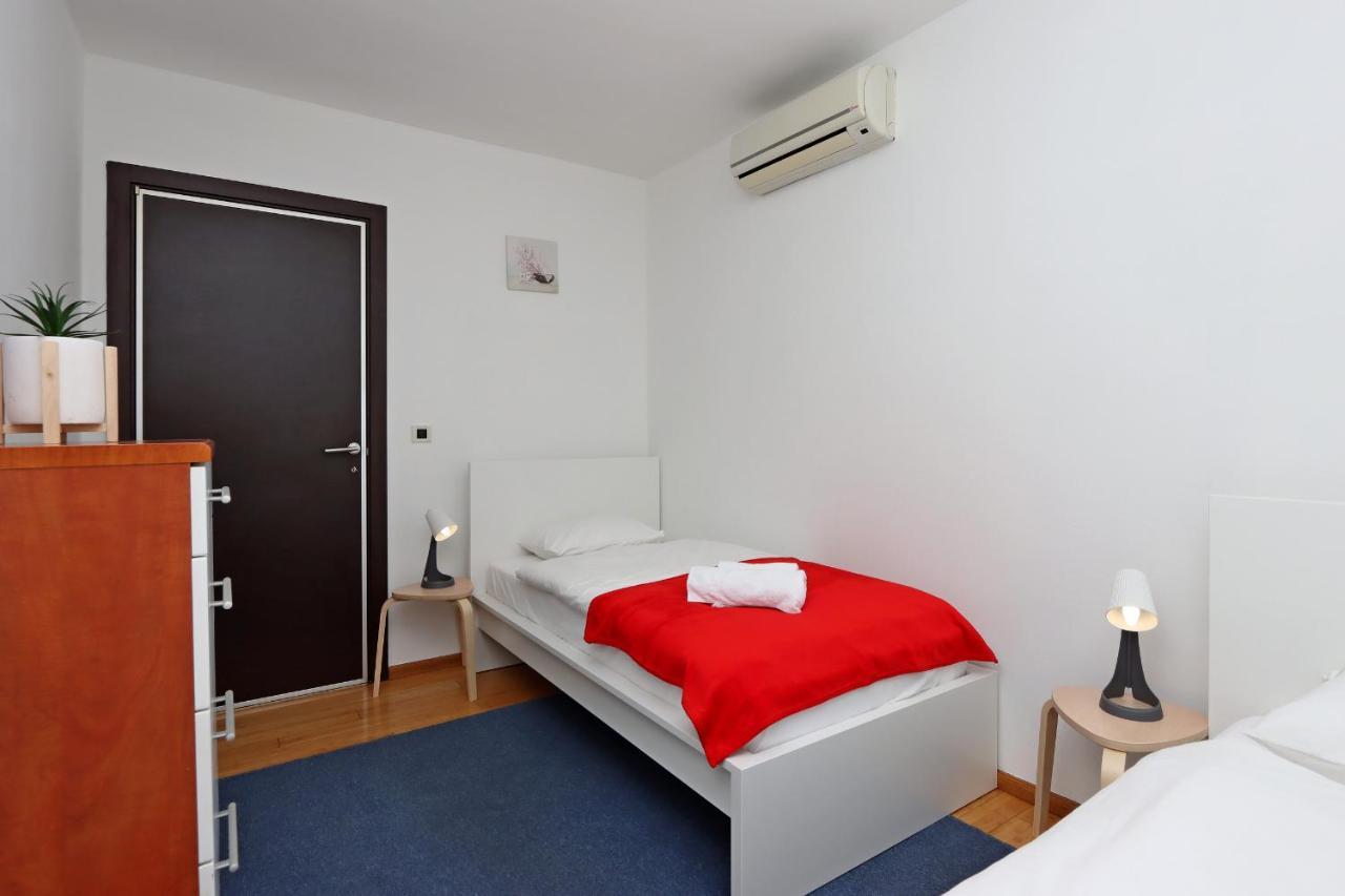 Starry Night - Smart Tv, Extra Big Bed, Big Bathtub, Private Parking, Sea View, Wifi, 2Bedrooms Volosko Εξωτερικό φωτογραφία