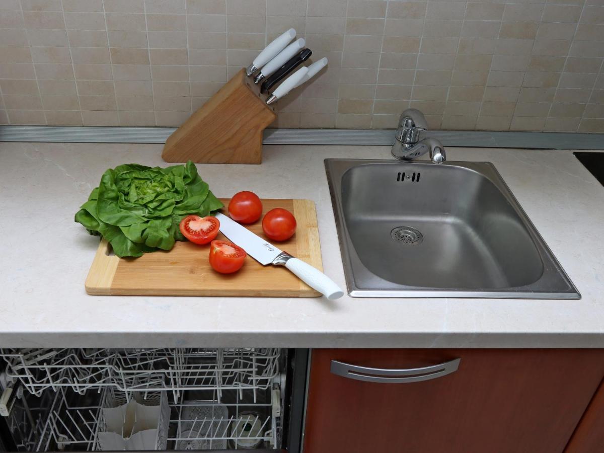 Starry Night - Smart Tv, Extra Big Bed, Big Bathtub, Private Parking, Sea View, Wifi, 2Bedrooms Volosko Εξωτερικό φωτογραφία