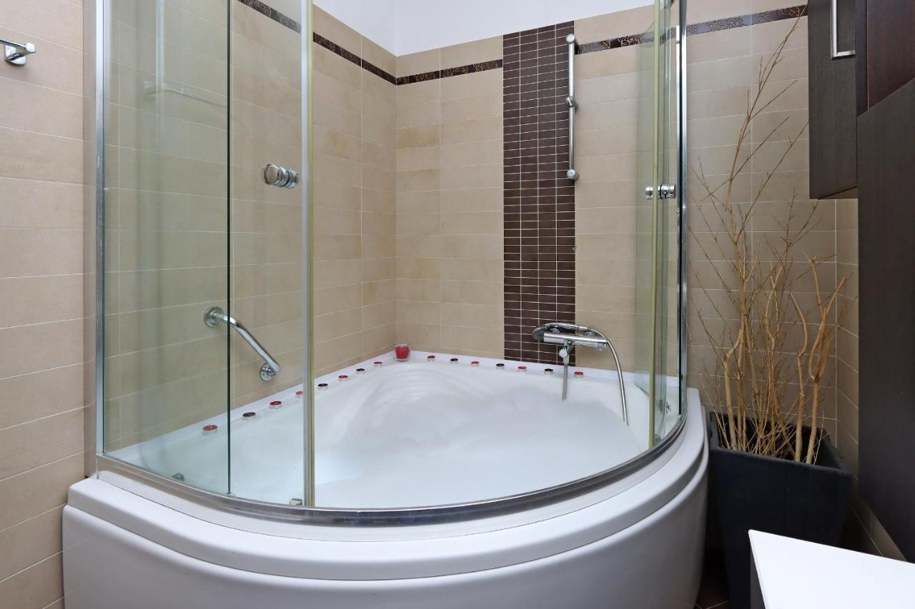 Starry Night - Smart Tv, Extra Big Bed, Big Bathtub, Private Parking, Sea View, Wifi, 2Bedrooms Volosko Εξωτερικό φωτογραφία