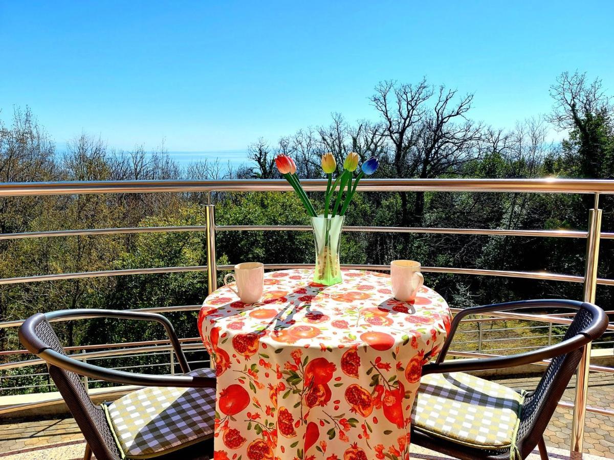 Starry Night - Smart Tv, Extra Big Bed, Big Bathtub, Private Parking, Sea View, Wifi, 2Bedrooms Volosko Εξωτερικό φωτογραφία