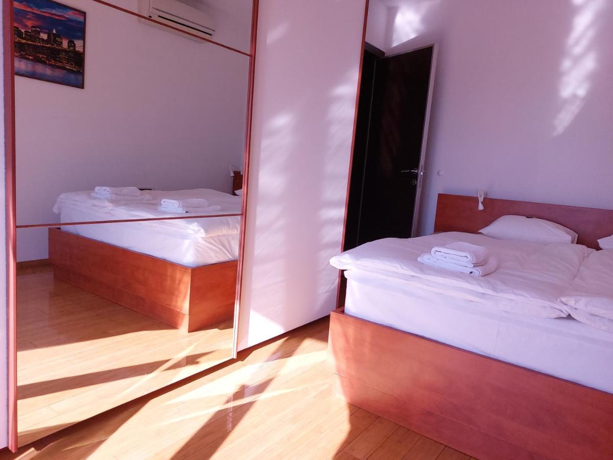Starry Night - Smart Tv, Extra Big Bed, Big Bathtub, Private Parking, Sea View, Wifi, 2Bedrooms Volosko Εξωτερικό φωτογραφία